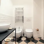 Pensionat Pepe's Place - Manzoni 4*