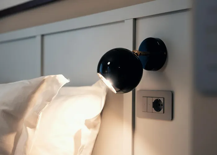 Pepe's Place - Manzoni 4* روما